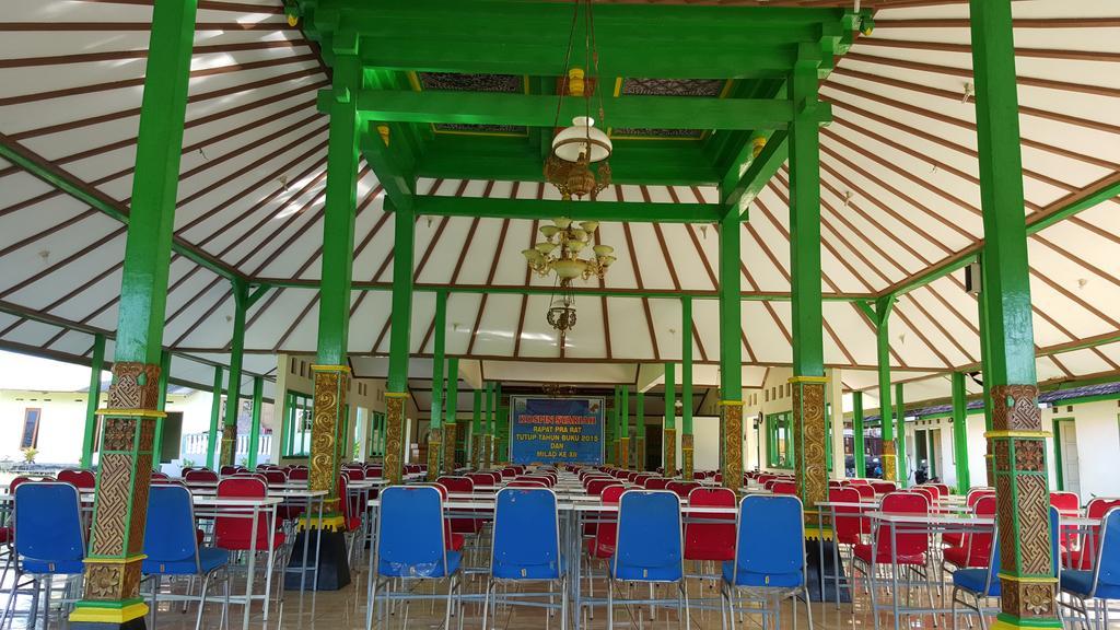 Putri Duyung Guest House Karangpandan Zewnętrze zdjęcie
